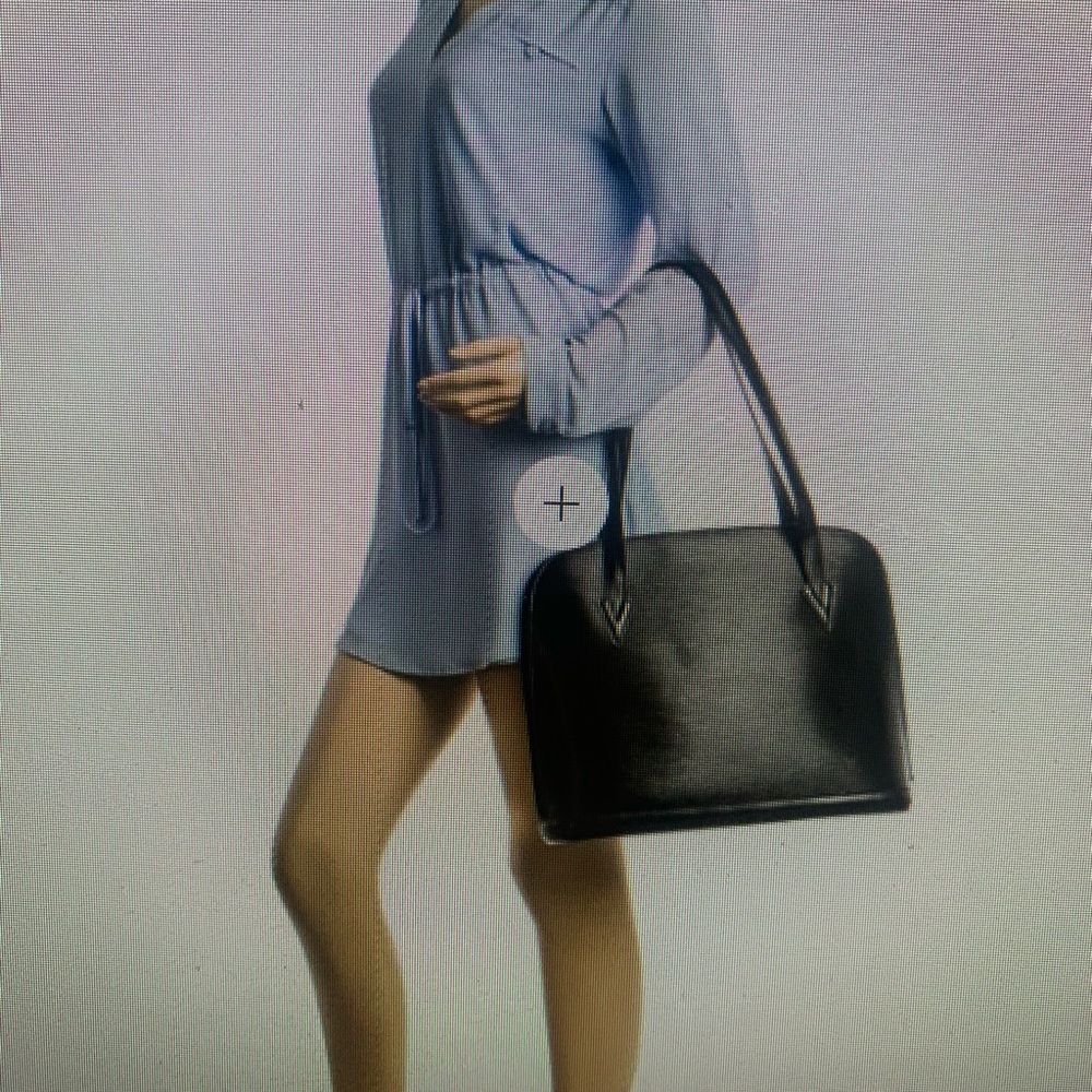 Louis Vuitton Noir Epi Lussac - Picture 9 of 10